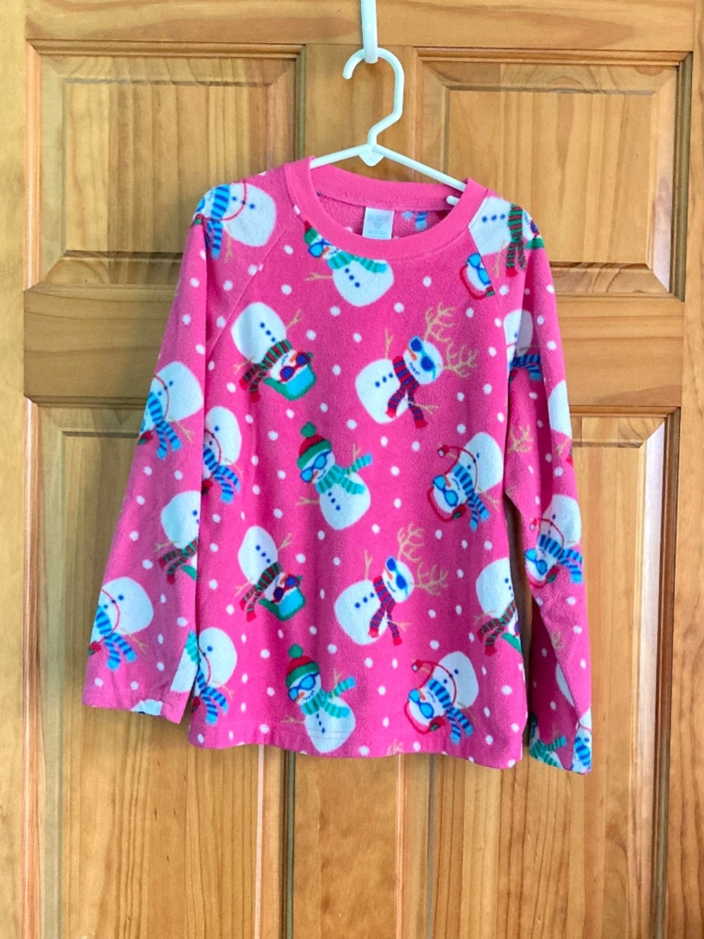 The Children’s Place girl’s size 7/8 super soft and warm pink snowman pajama set - Picture 4 of 9